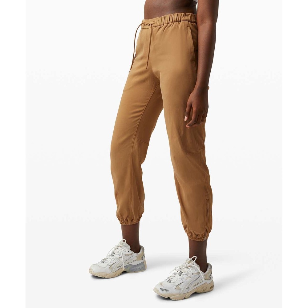 Lululemon Essential Affinity Mid Rise Jogger Pants Saddle Brown Size 6